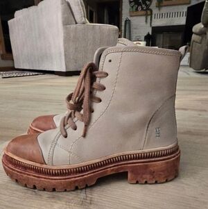 Roan Leather Stylish Women's Lace-Up Boots